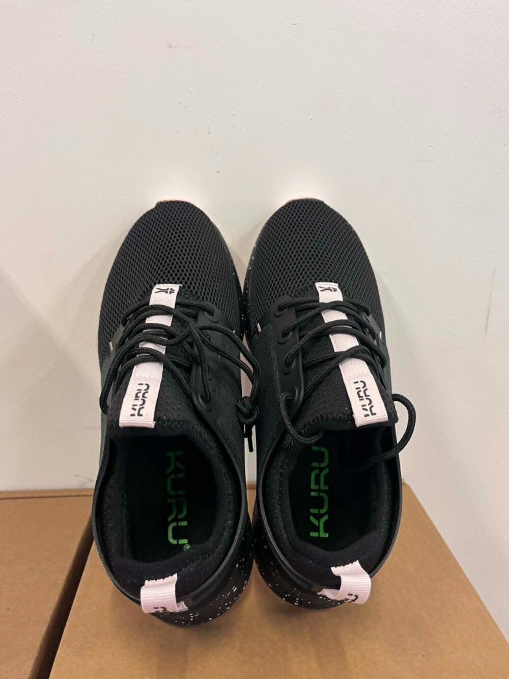 KURU Women's Atom Jetblack Sneakers Size 9 Wide Walking Shoes - P1 - Picture 4 of 9